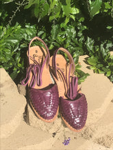 Load image into Gallery viewer, Lupita Lace-Ups (Morado)
